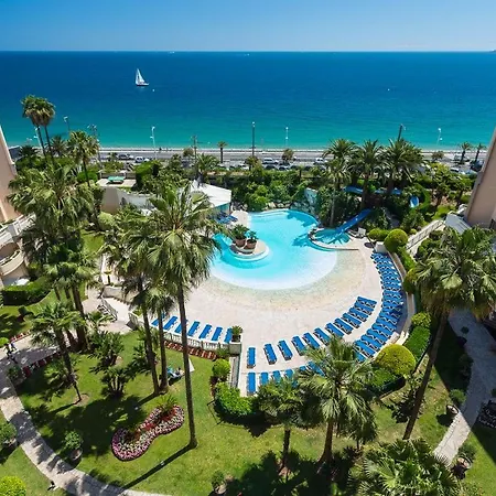 #Cannes Boccacabana Beach, Seafront, in Résid Pierre&Vacances 3 Stars Exterior foto