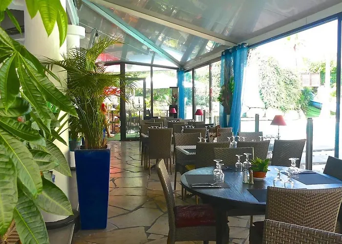 #Cannes Boccacabana Beach, Seafront, In Resid Pierre&Vacances 3 Stars